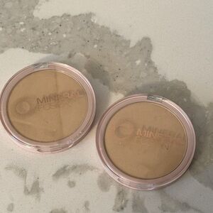 Lot of 2 - Olive 1 Mineral Fusion Pressed Powder Foundation